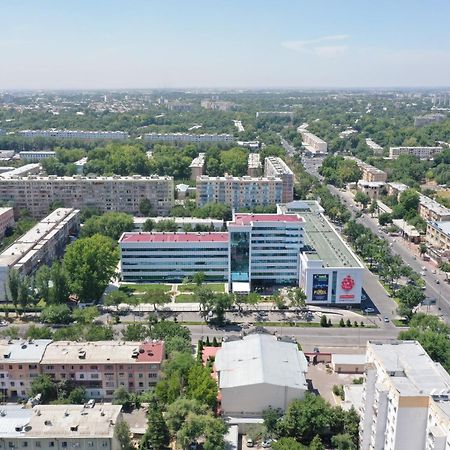 Hilal Hotel Tasjkent Buitenkant foto